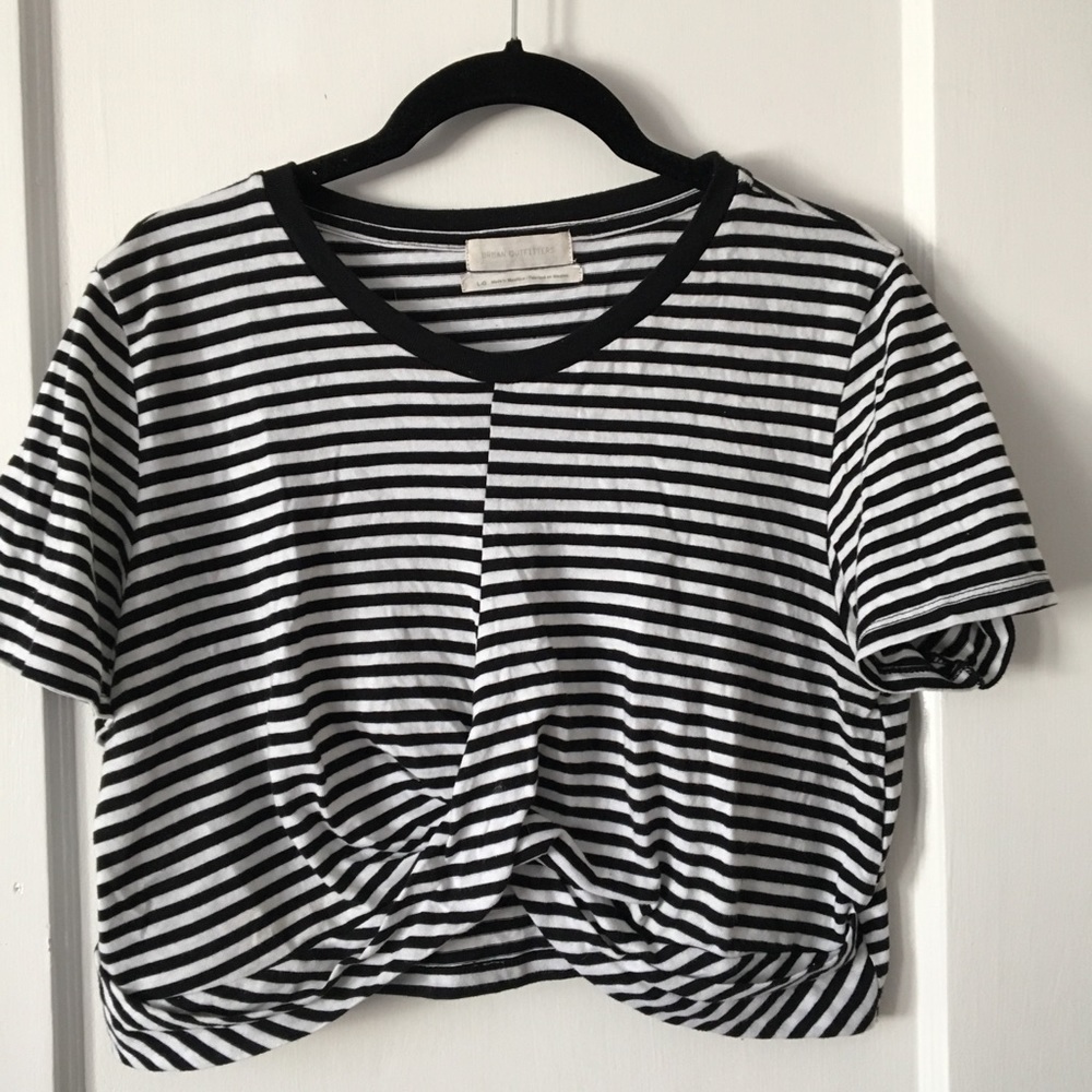 Urban Outfitters crop top Size L